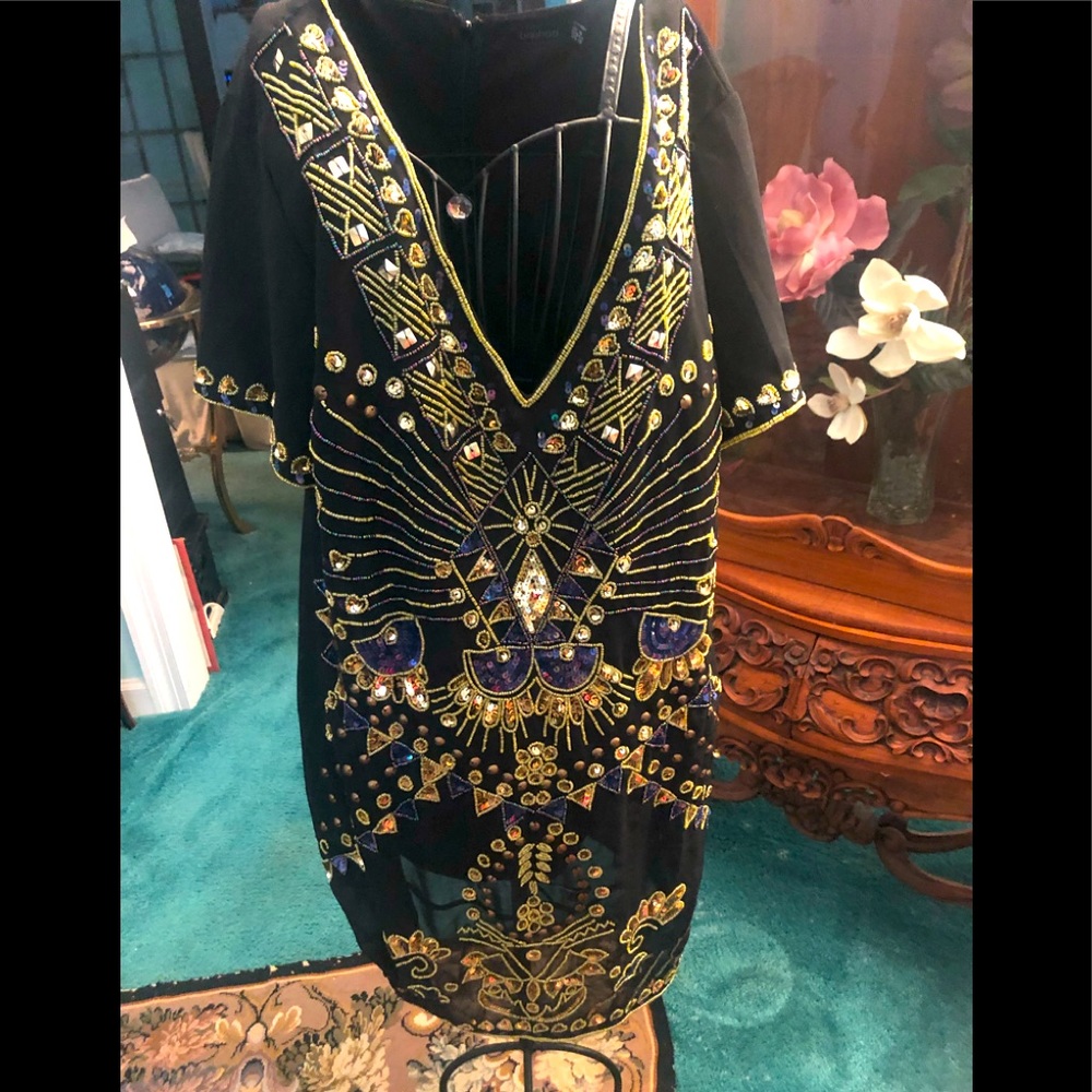 Black./Gold! Sequined Cocktail Dress!